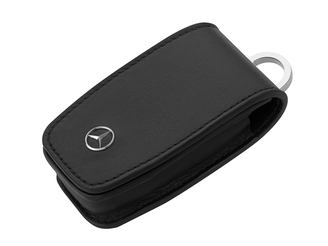 Mercedes-Benz Schlüsselanhänger  CLA-Klasse schwarz-silber Rindleder